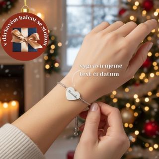 🎄✨ Hledáte dárek, který zahřeje u srdce? ✨🎄 Tenhle personalizovaný náramek je přesně ten typ překvapení, které říká víc...